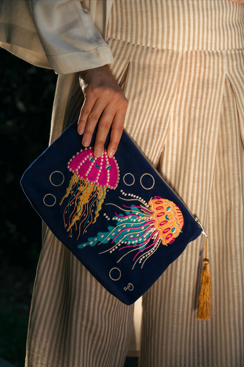 Pouch Çanta, Kadife